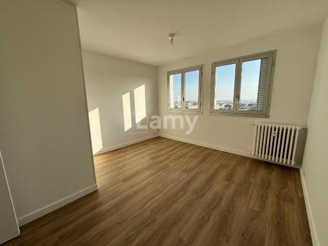 Location Appartement Rue Adolphe Dietrich, Dijon