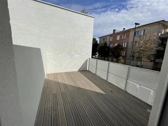 Location Appartement Rue Adonis, Toulouse