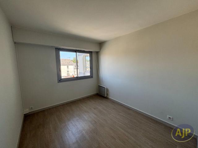 Location Appartement Rue Agnès Sorel, Ciran