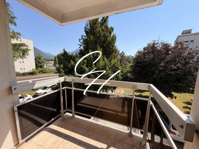 Location Appartement Rue Aimé Bouchayer, Seyssinet Pariset
