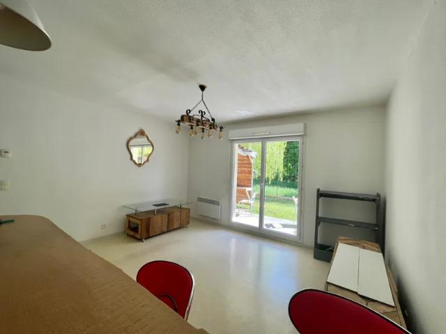 Location Appartement Rue Alain Colas, Champcevinel