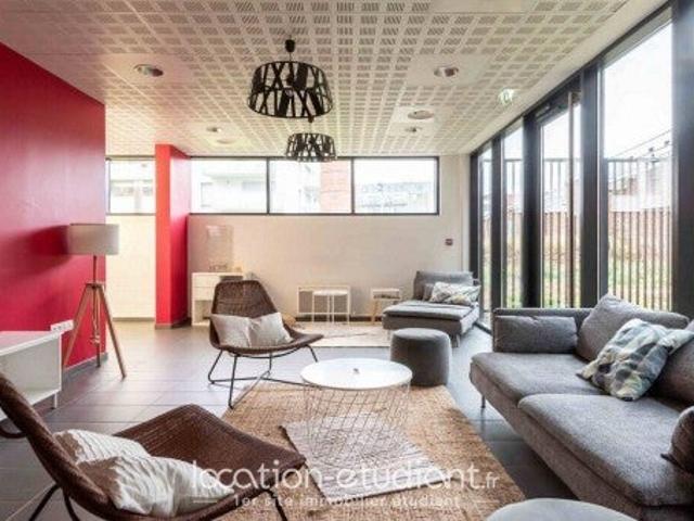 Location Appartement Rue Alain de Lille, Lille
