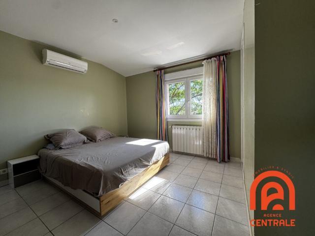 Location Appartement Rue Alain Fournier, Meyzieu