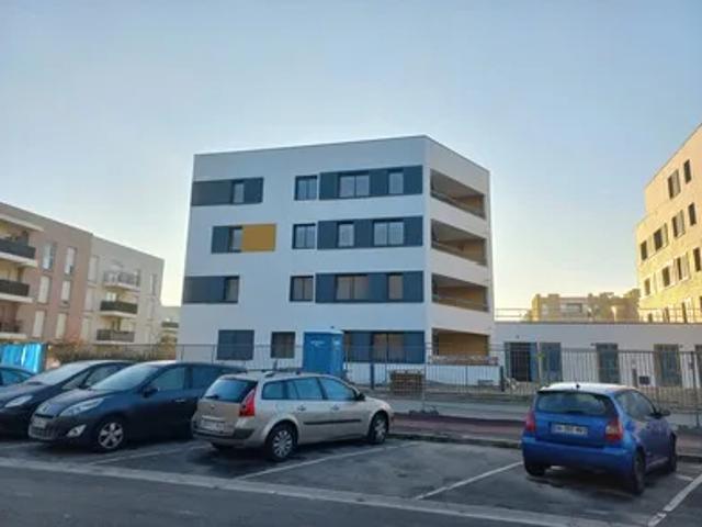 Location Appartement Rue Alain Mimoun, Aulnay sous Bois