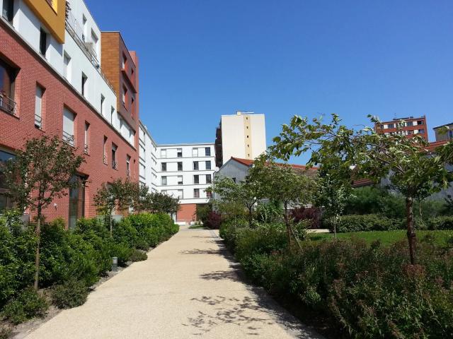 Location Appartement Rue Alphonse Combe, Saint Denis