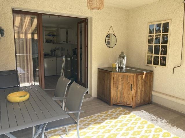 Location Appartement Rue Alphonse Daudet, Bandol