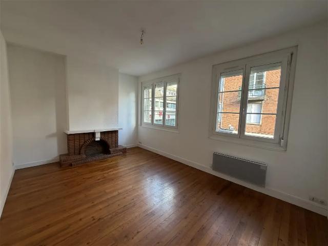 Location Appartement Rue Alphonse et Marcel Deparis, Eu