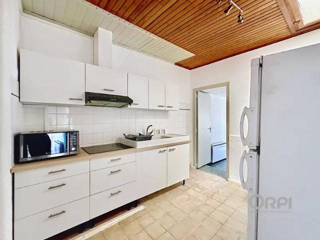 Location Appartement Rue Arago, Prades