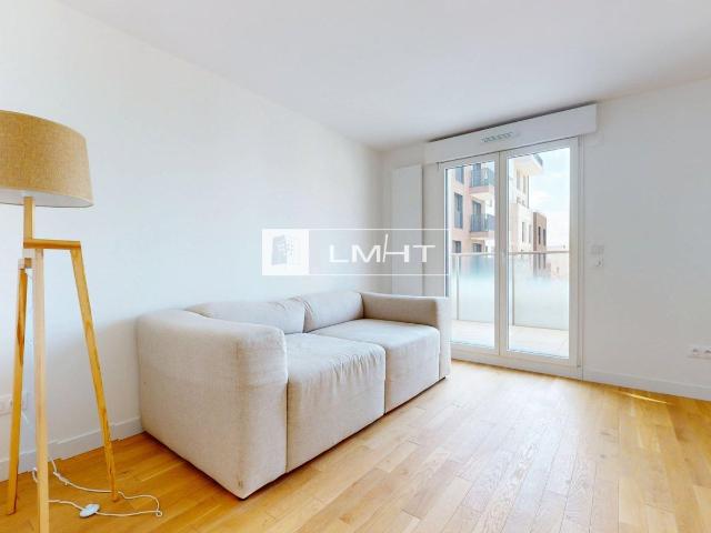 Location Appartement Rue Aristide Briand, Issy les Moulineaux