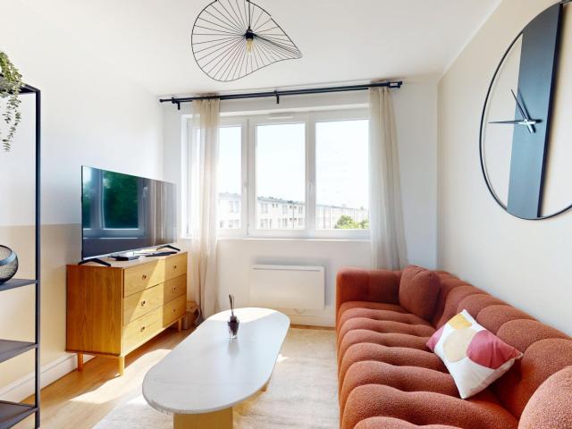 Location Appartement Rue Armand Carrel, Lille