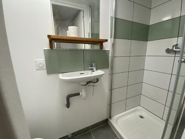 Location Appartement Rue Auguste Pavie, Rennes