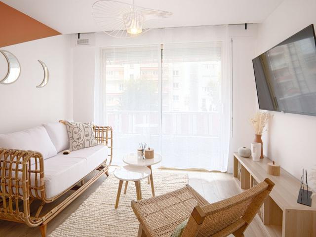 Location Appartement Rue Aurélia, Cannes
