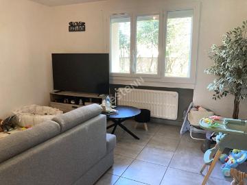 Location Appartement Rue Bouverie, Montélimar