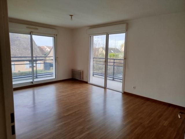 Location Appartement Place de la Gare, La Bassée