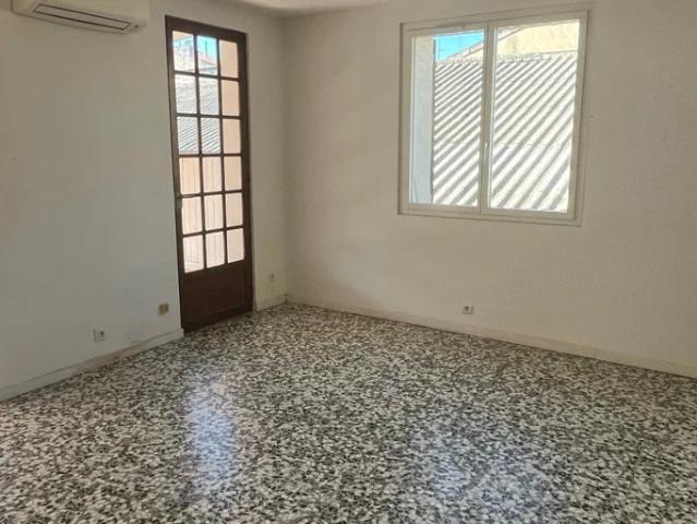 Location Appartement Rue Borde, Marseille