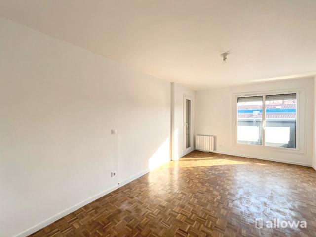 Location Appartement Rue Bossuet, Lyon