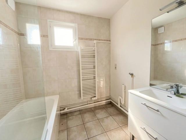 Location Appartement Rue Bossuet, Lyon