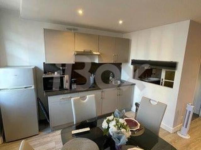 Location Appartement Rue Baudin, Ollioules