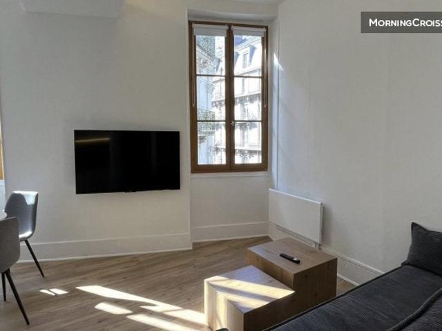Location Appartement Rue Bayard, Grenoble