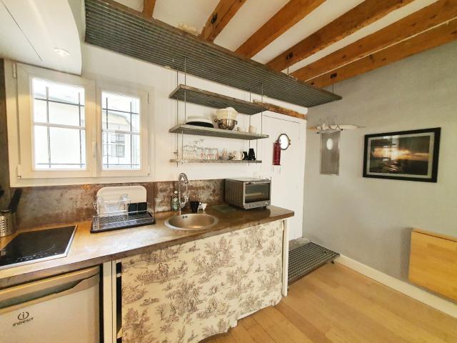 Location Appartement Rue Bachelet, Paris