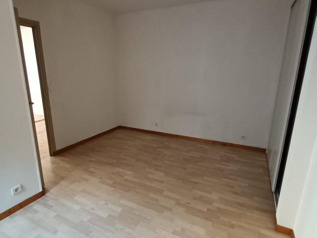 Location Appartement Rue Balaÿ, Saint Étienne