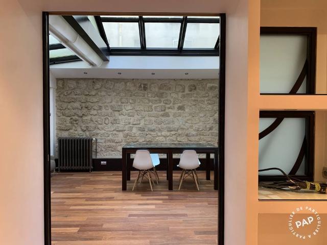 Location Appartement Rue Baron, Paris