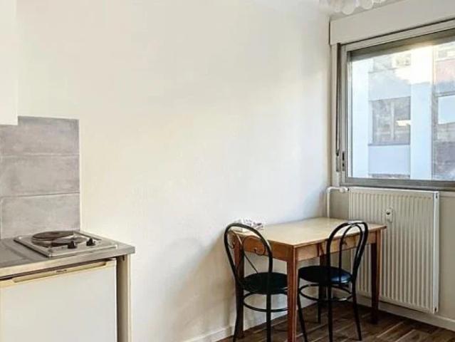 Location Appartement Rue Barrier, Lyon