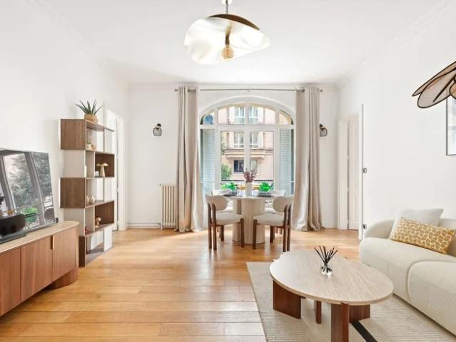 Location Appartement Rue Beaubourg, Paris