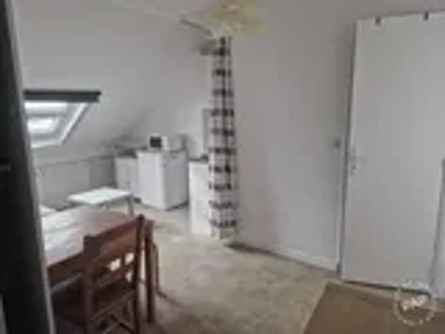 Location Appartement Rue Beaurepaire, Paris