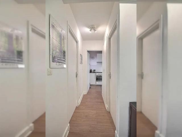 Location Appartement Rue Beccaria, Paris
