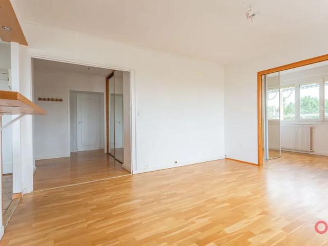 Location Appartement Rue Beethoven, Sainte Geneviève des Bois