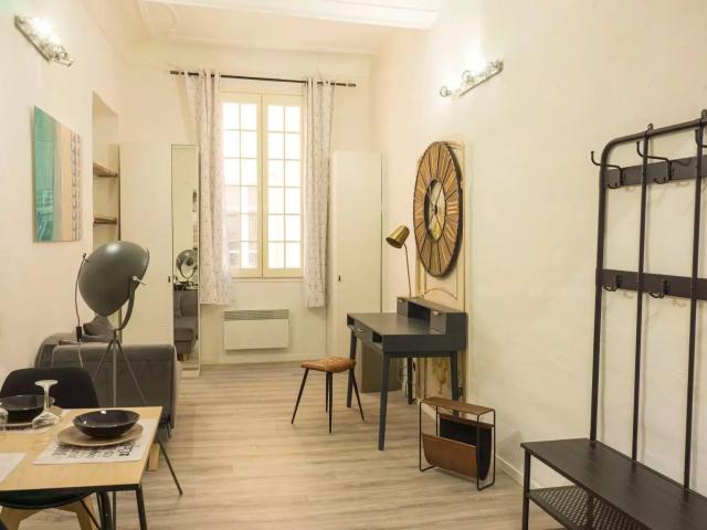 Location Appartement Rue Benoît Bunico, Nice
