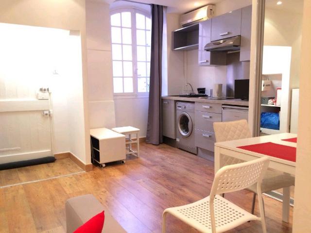 Location Appartement Rue Benoît Bunico, Nice