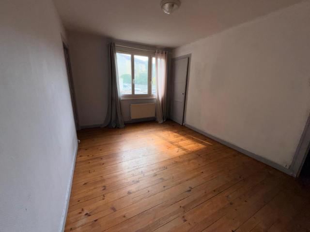 Location Appartement Rue Bergson, Saint Étienne
