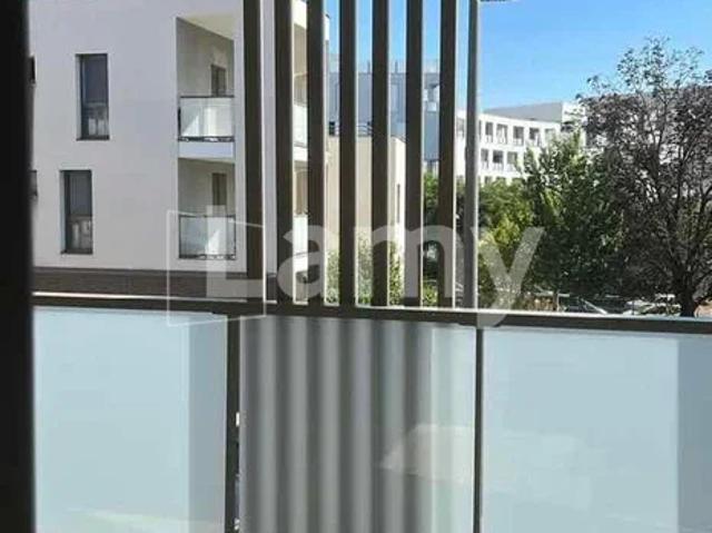Location Appartement Rue Berthe Morisot, Lyon