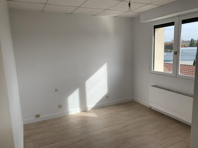 Location Appartement Rue Bertranotte, Dax