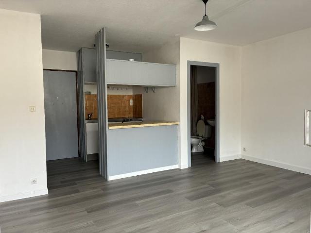 Location Appartement Rue Bertranotte, Dax