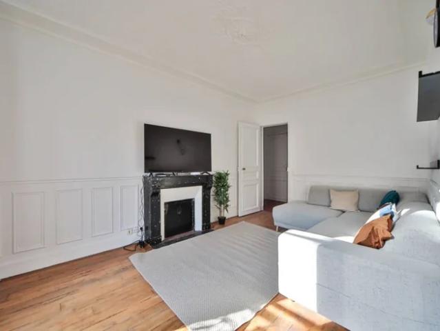 Location Appartement Rue Broca, Paris