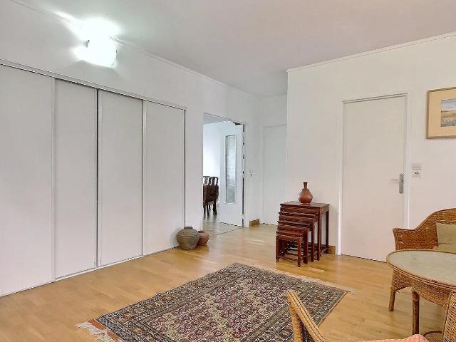 Location Appartement Rue Broca, Paris