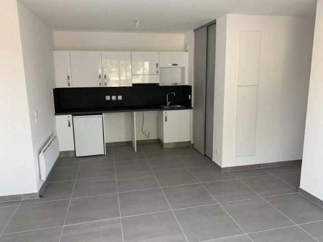 Location Appartement Rue Buffon, Montpellier