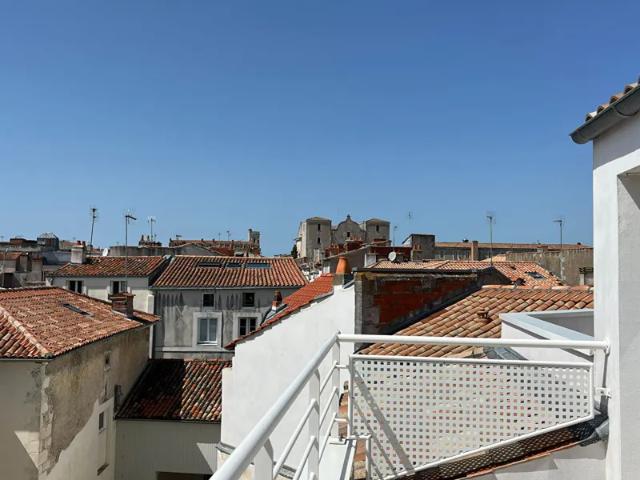 Location Appartement Rue Buffeterie, La Rochelle