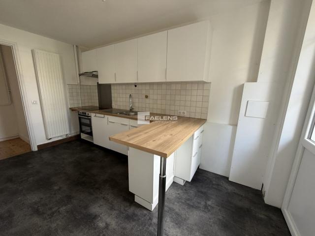 Location Appartement Rue Gosselet, Lille