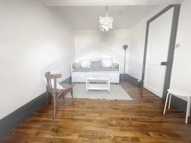 Location Appartement Rue Gabriel Péri, Grenoble