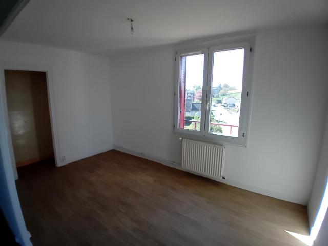 Location Appartement Rue Gambetta, Vouziers