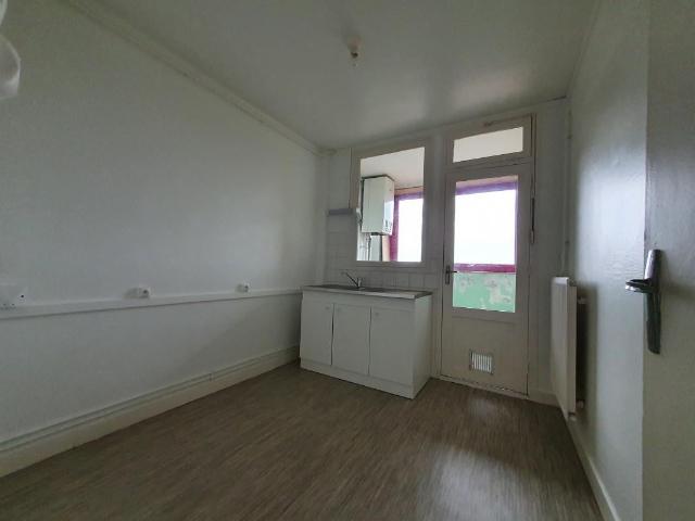 Location Appartement Rue Gambetta, Vouziers
