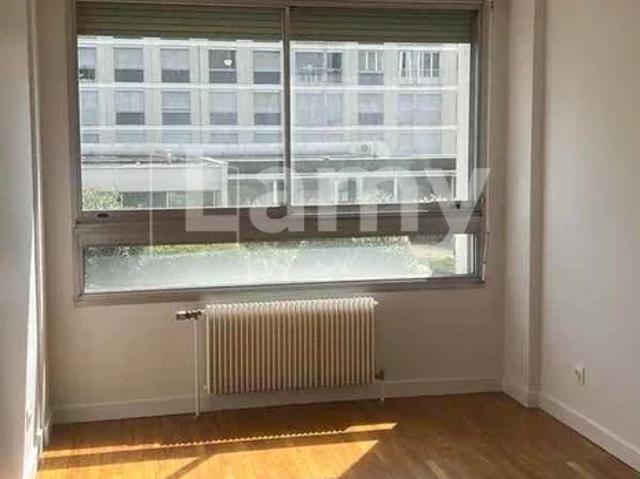 Location Appartement Rue Garibaldi, Lyon