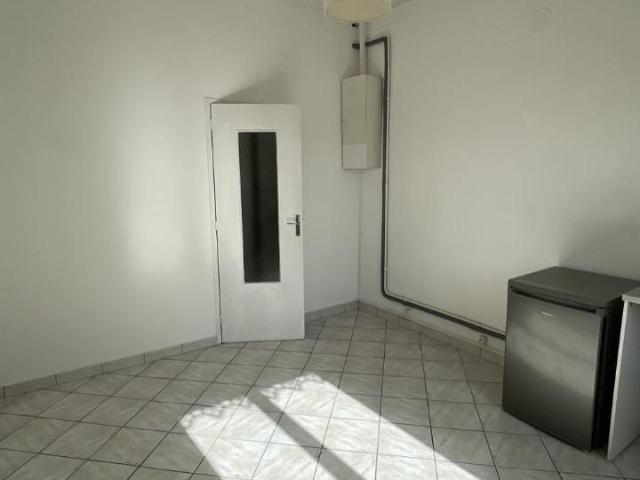 Location Appartement Rue Garibaldi, Lyon