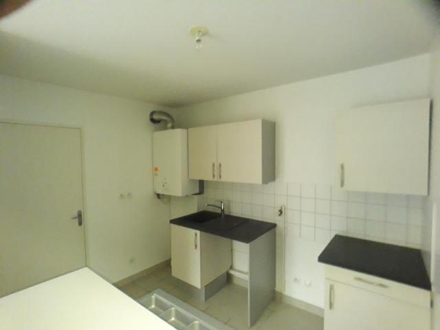 Location Appartement Rue Garibaldi, Sathonay Camp