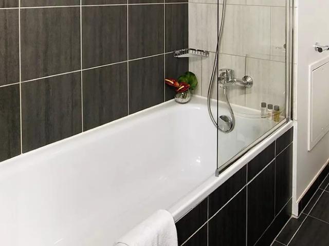 Location Appartement Rue Gaston Tessier, Paris