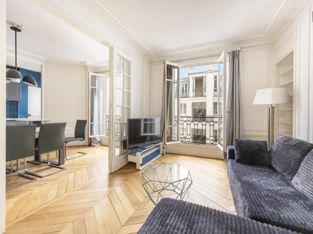 Location Appartement Rue George Sand, Paris